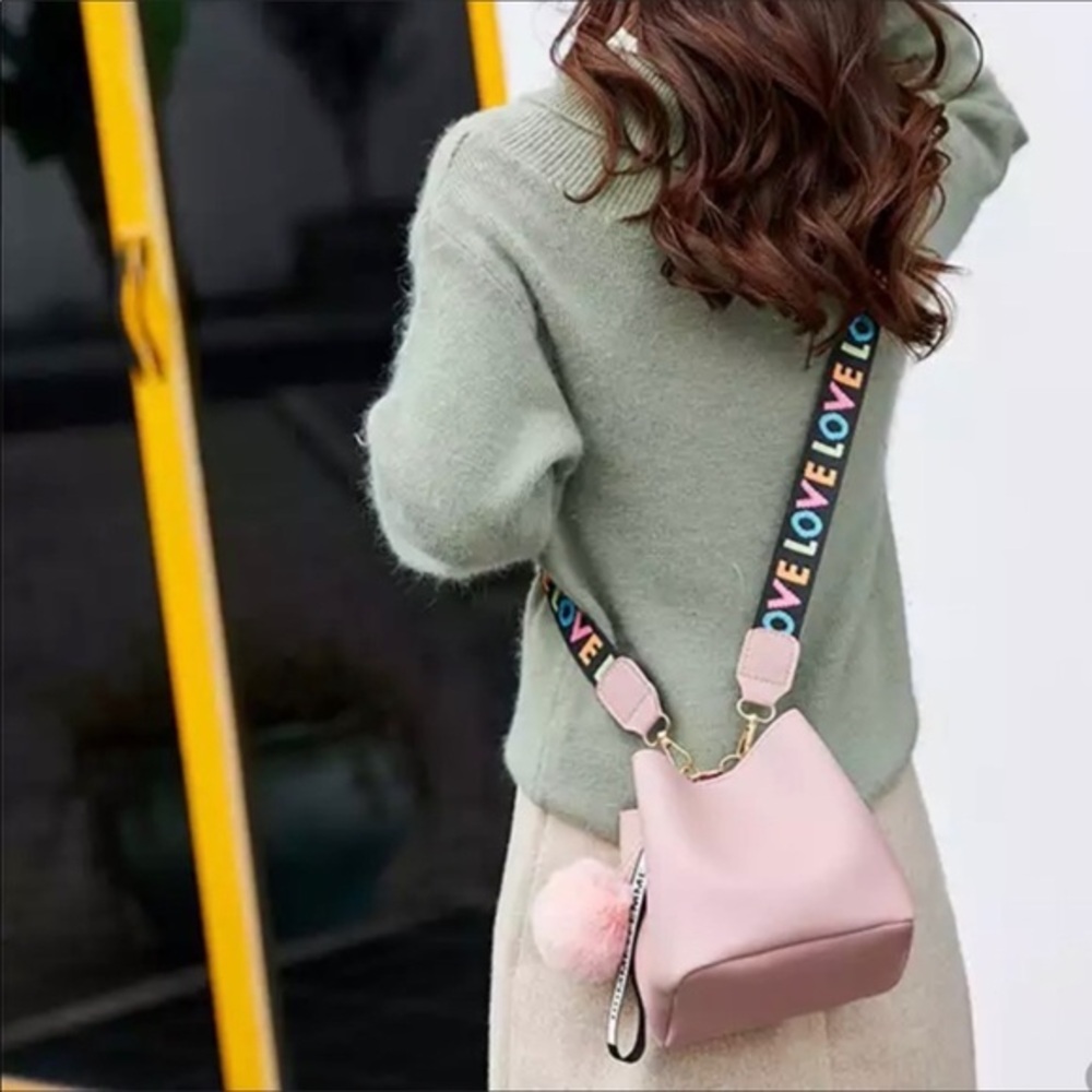 Pink dust SMALL BAG, SO CUTE.